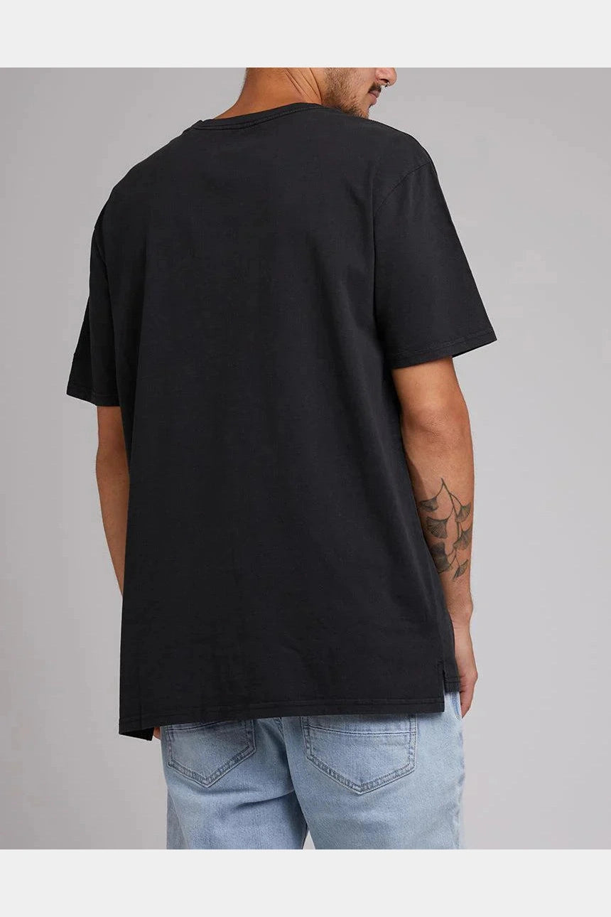 Silent theory surplus pocket tee - washed black