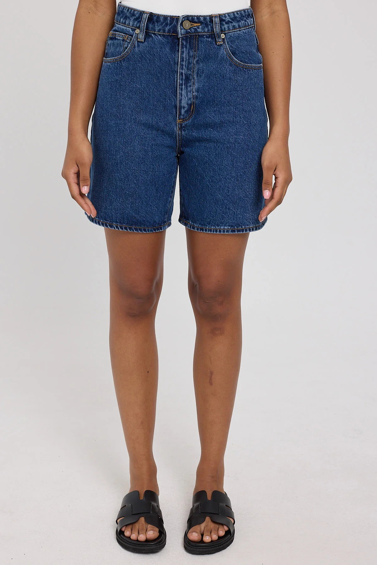 ABRAND Carrie short - Bella