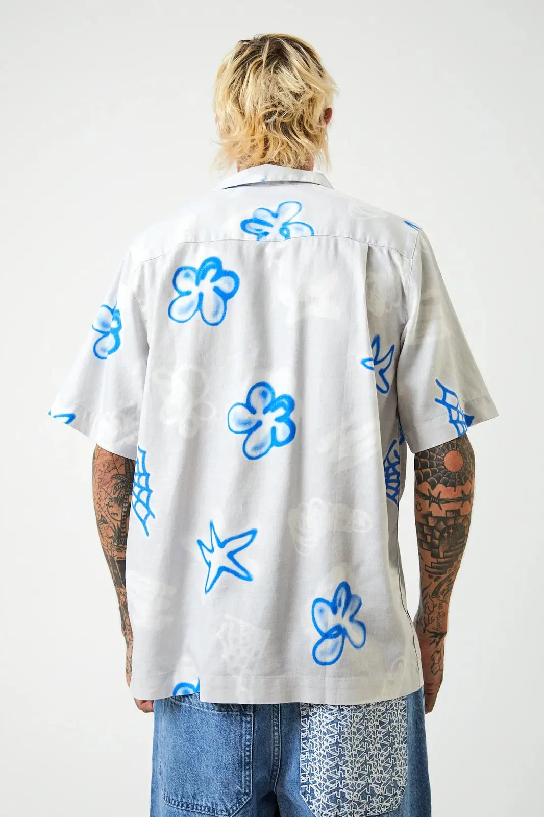 Afends planetary hemp cuban ss shirt - smoke