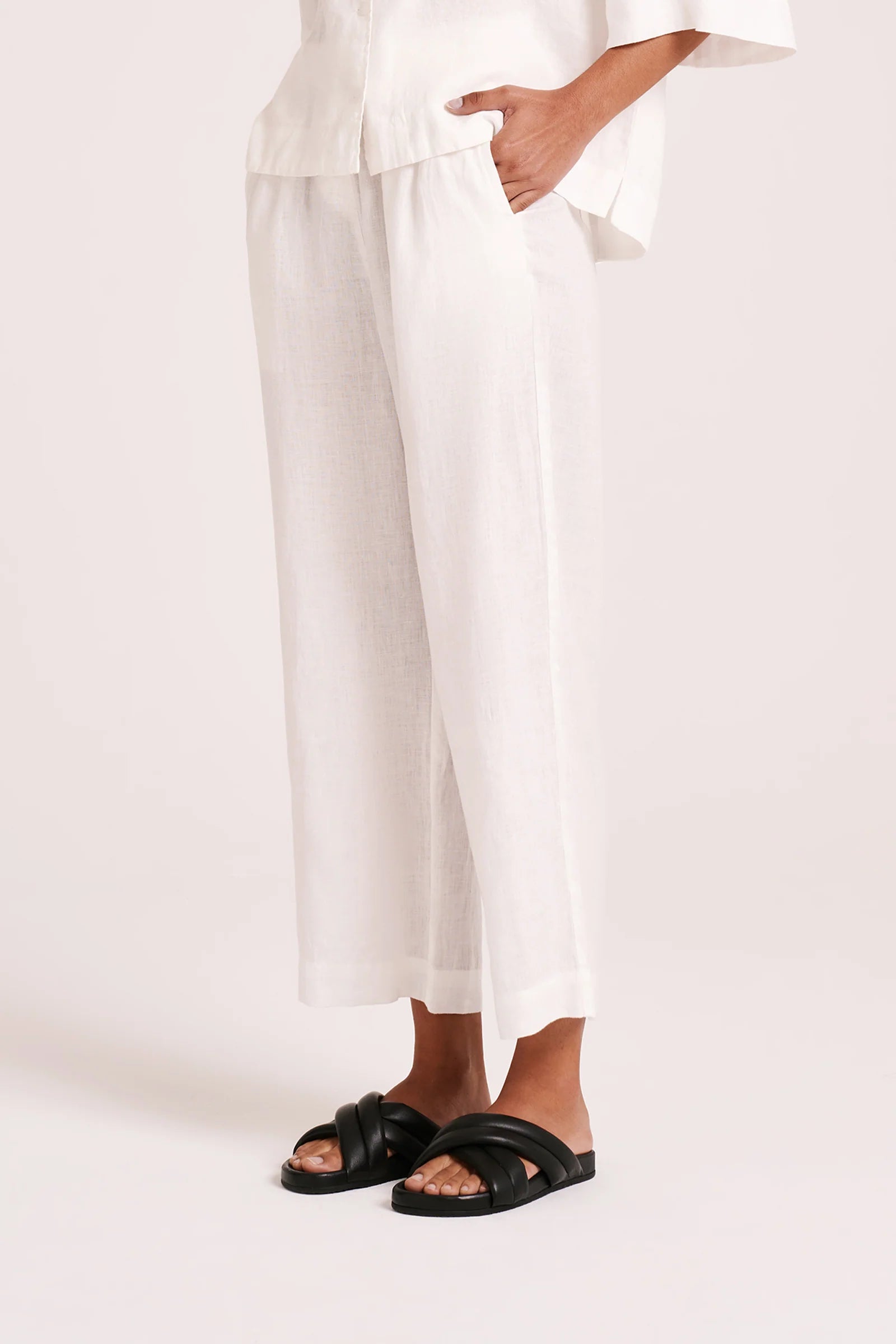 NUDE LUCY Lounge linen crop pant - White