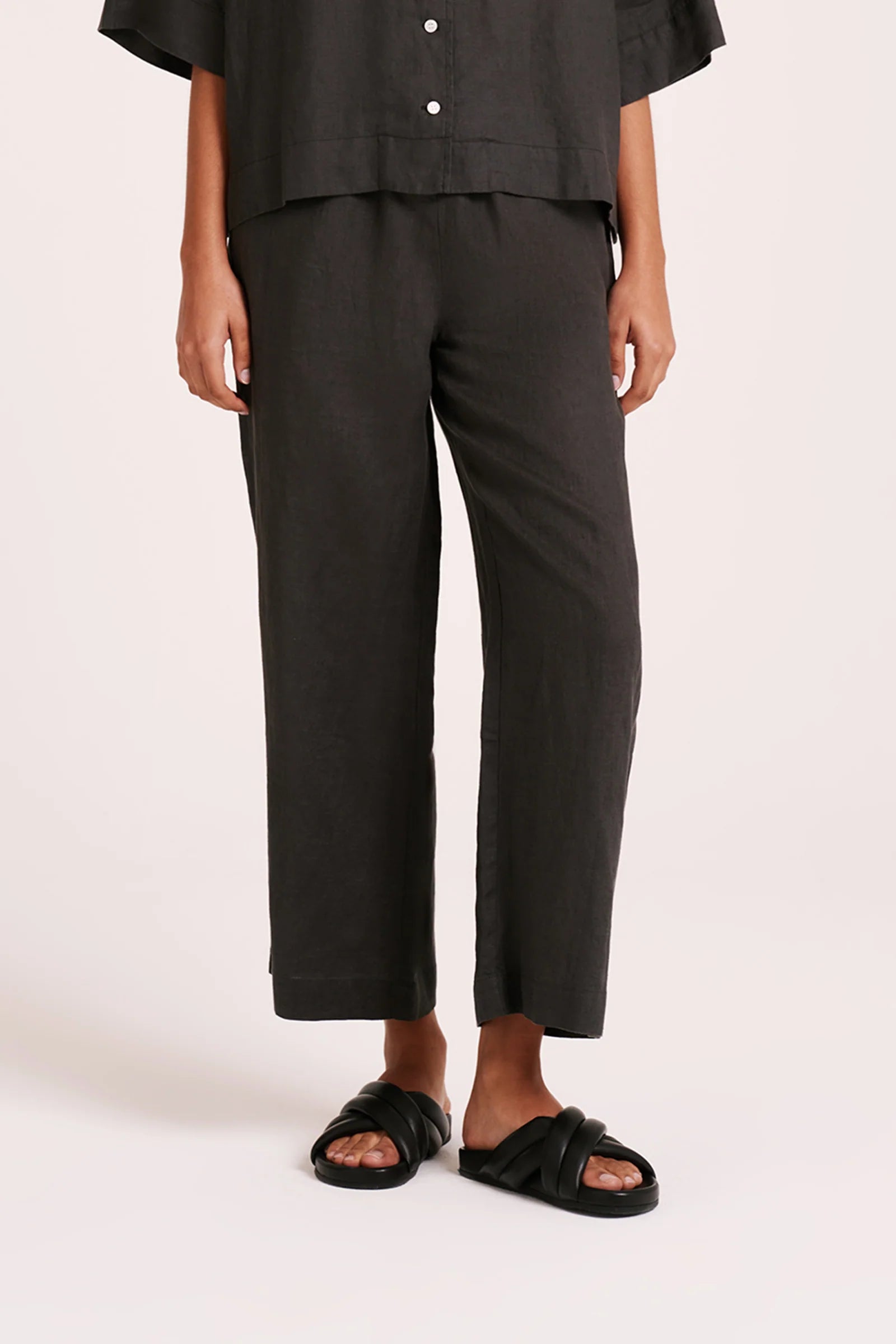 Nude lucy linen lounge crop pant coal