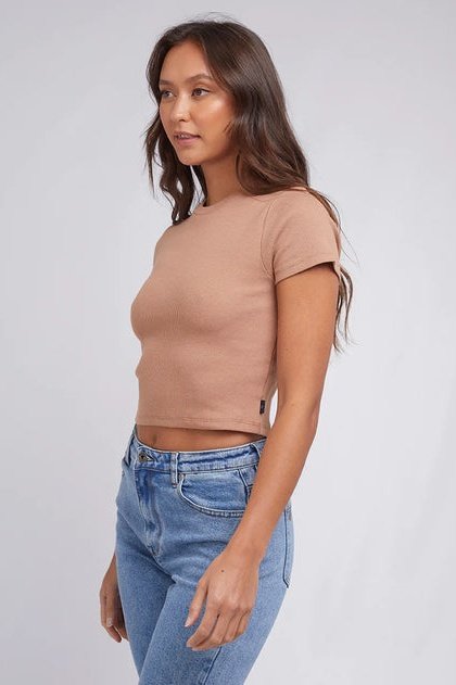 Silent theory harlem rib tee tan