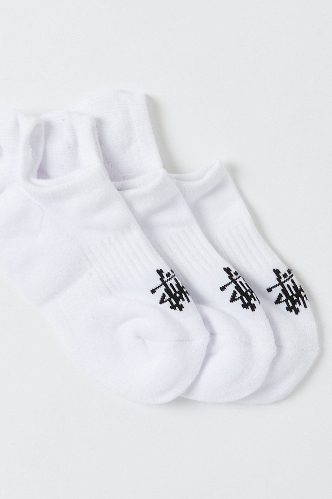 Stussy mens no-show socks - white