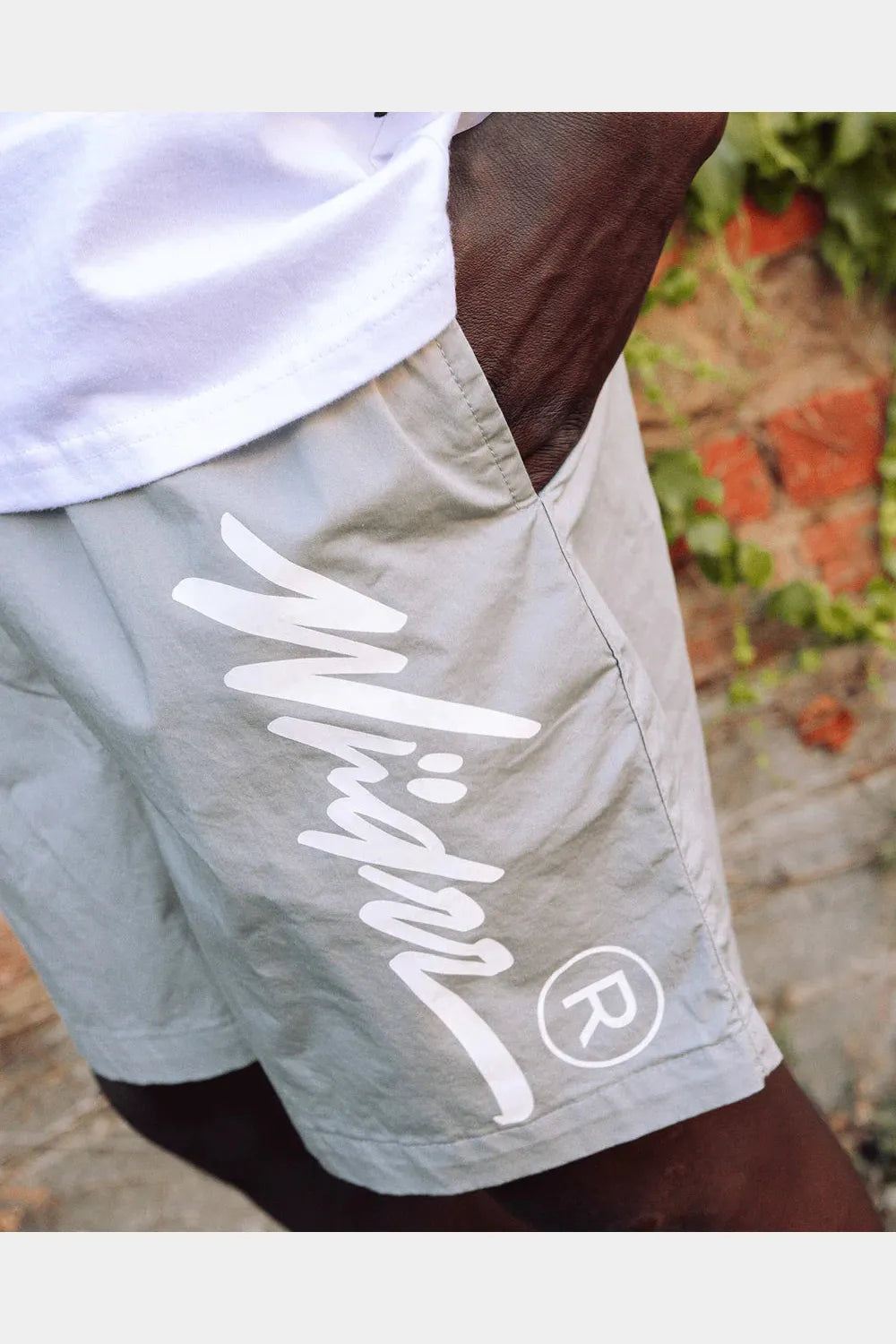 WNDRR OFFEND BEACH SHORT - CEMENT GREY