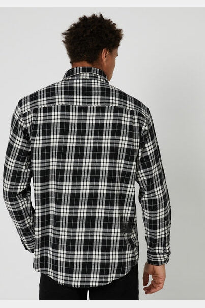 Former flannel ruptured ls shirt - black