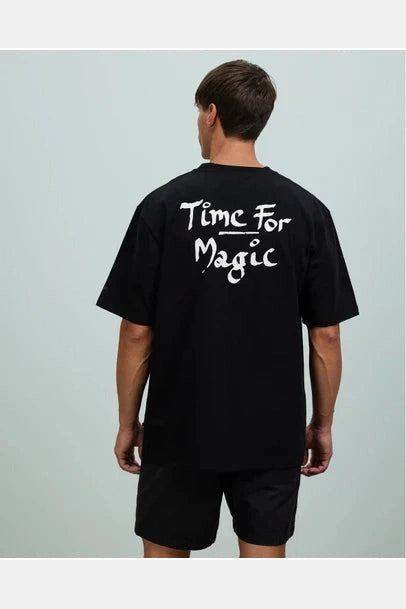 Worship time for magic tee - black