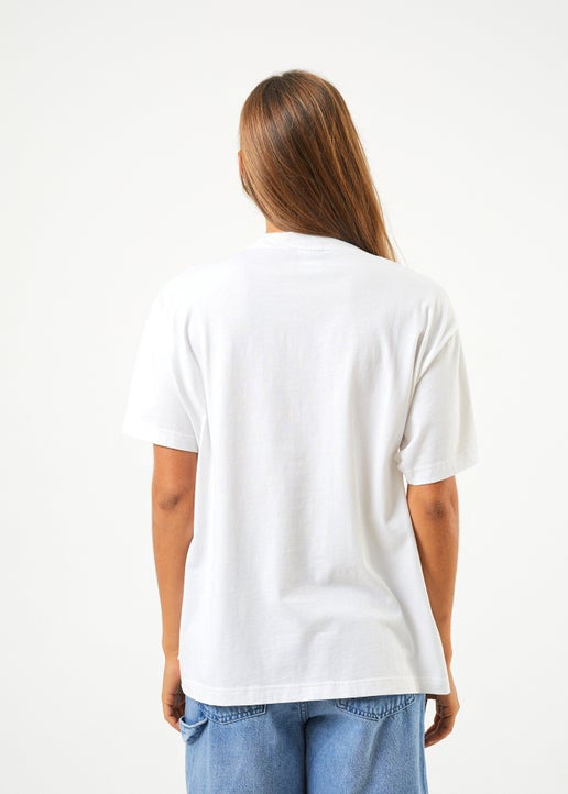Afends Samia - Recycled Oversized Graphic T-Shirt - White