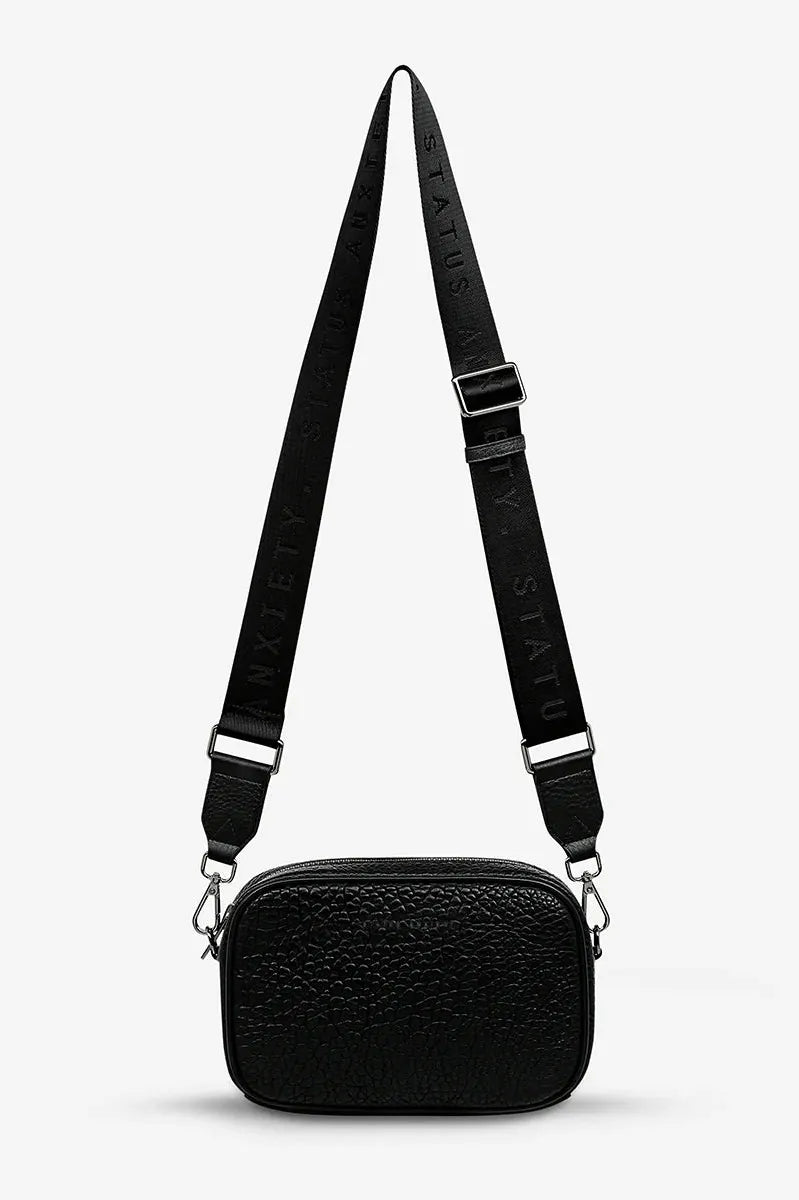 STATUS ANXIETY Plunder with webbed strap - Black bubble