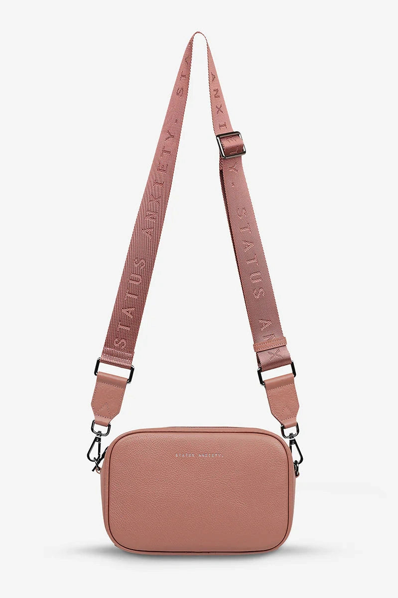 Status anxiety plunder with webbed strap - dusty rose