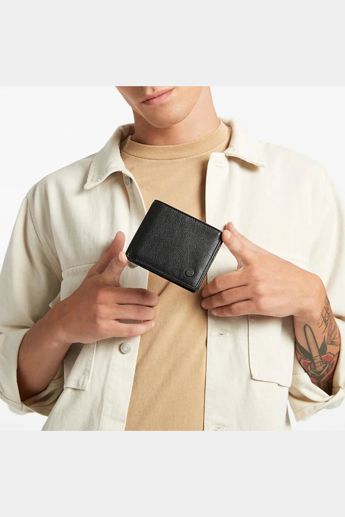 Status anxiety leonard wallet - black