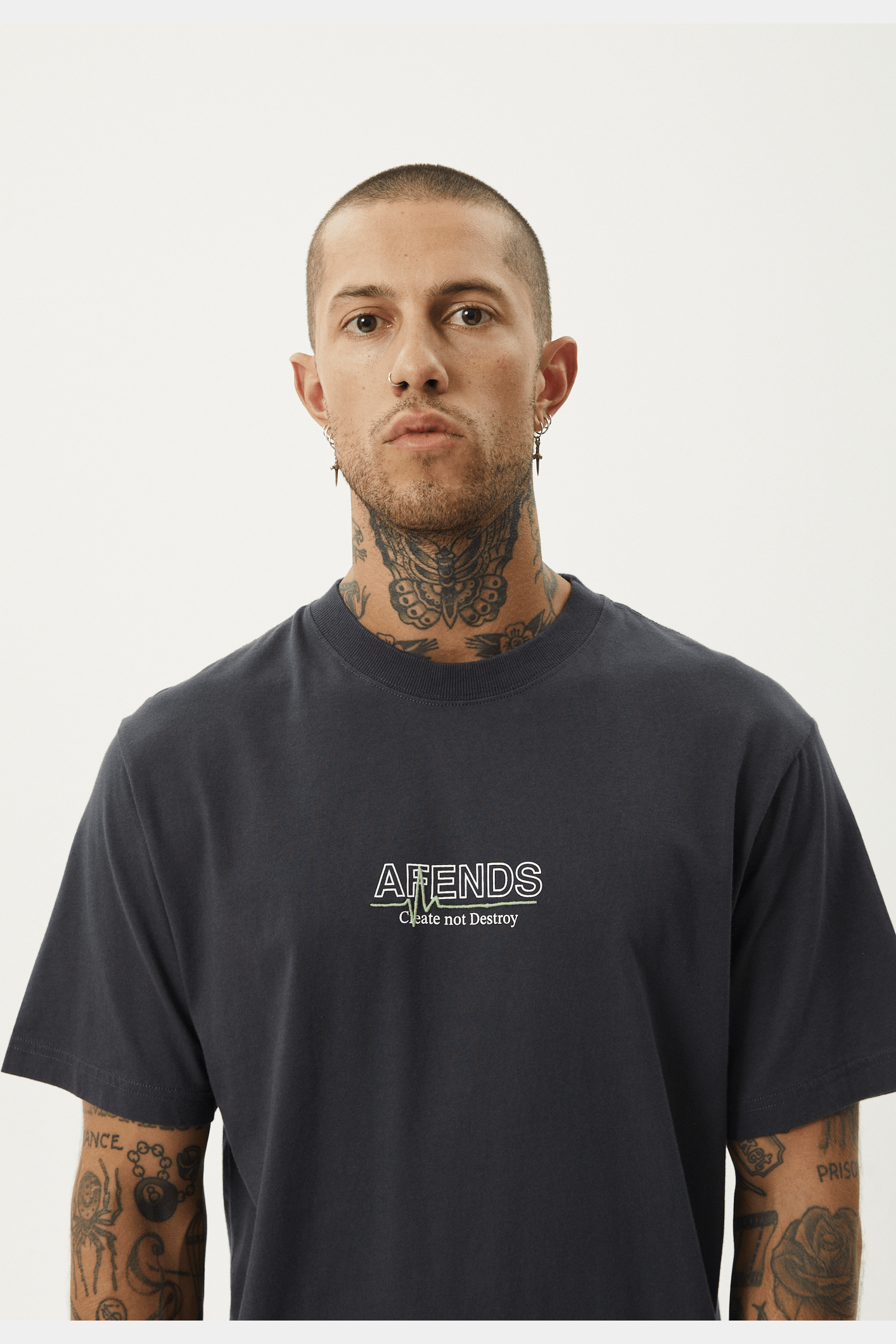 AFENDS Flatline retro fit tee - Charcoal